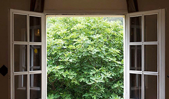 整木定制裝修完如何去除甲醛味道？